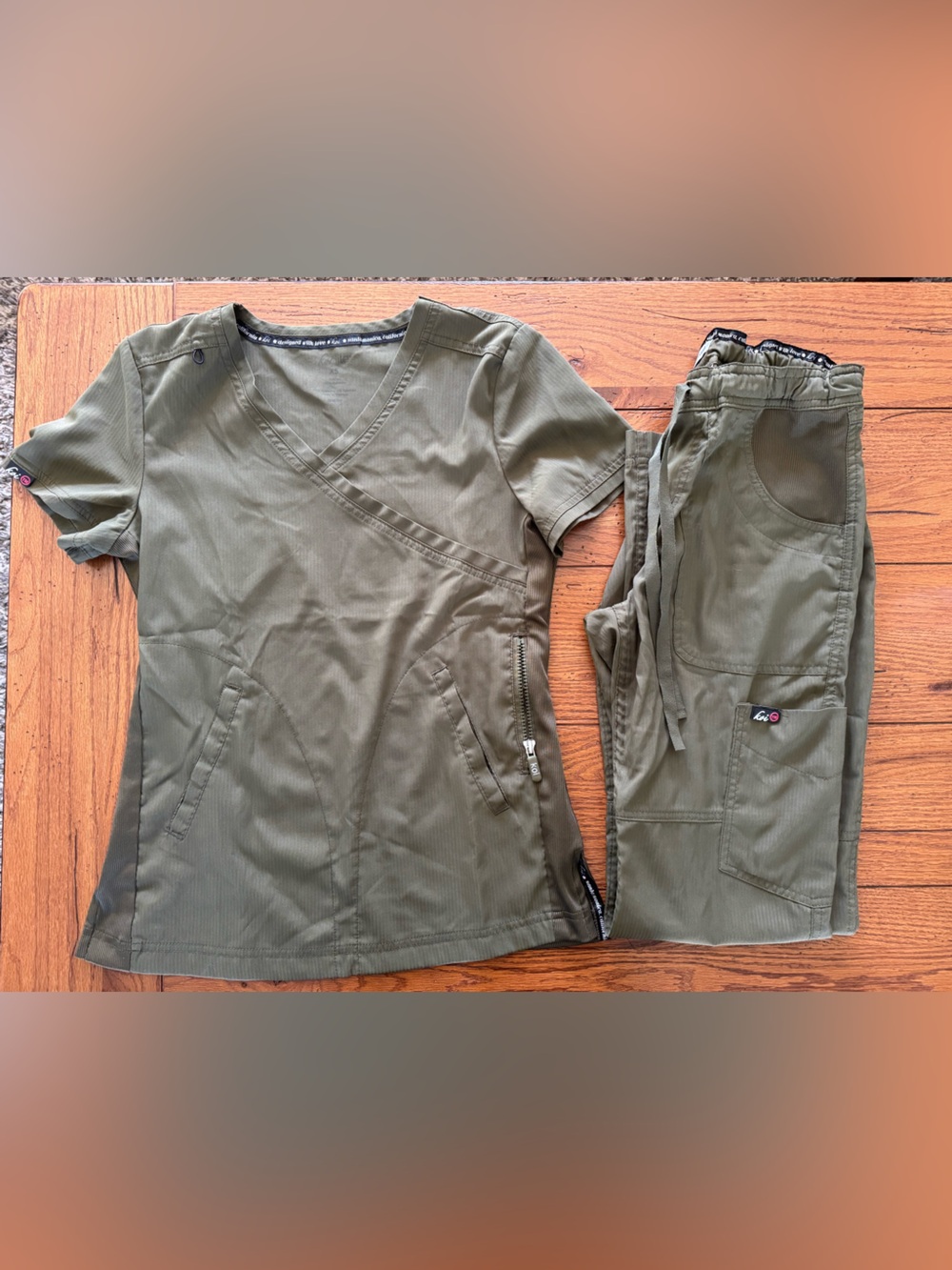 Women’s Koi Light Slim Fit Olive Green Scrub Set - XS